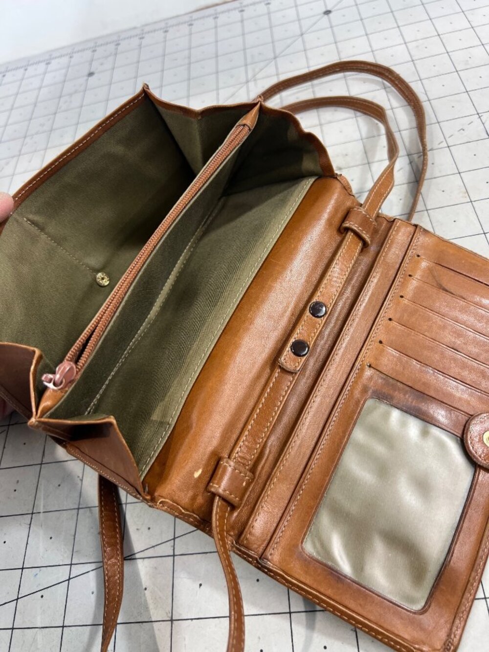 G.H. Bass & Co. Brown Leather Wallet Crossbody Bag Full Grain Leather vintage - Picture 4 of 10